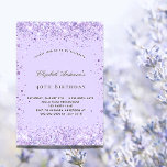 Birthday violet lavender glitter script elegant kaart<br><div class="desc">Voor een elegante 40e (of om het even welke leeftijd) verjaardagsfeestje. Een violette,  lavendere achtergrond. Gedecorreerd met violet faux glitter. Pas een naam en partijdetails aan en voeg deze toe. De naam wordt geschreven met een handgeschreven stijlmanuscript</div>