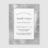 Birthday zilveren witte elegante luxe magnetische uitnodiging (Voorkant)