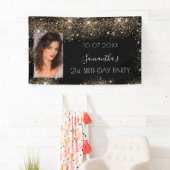 Birthday zwarte goudfoto glitter monogram spandoek (Insitu)