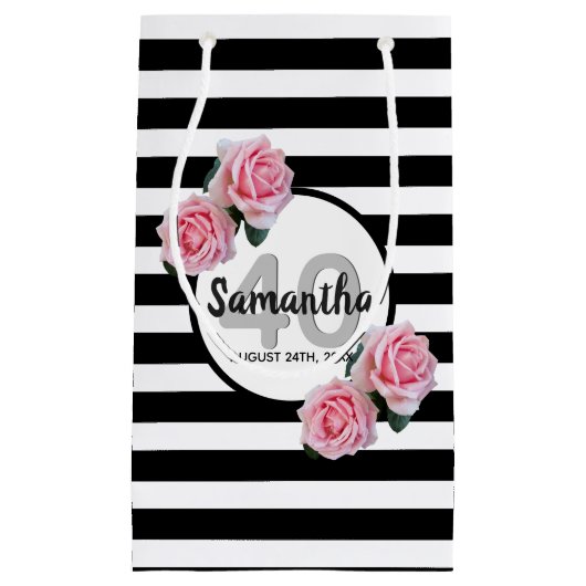 Birthday zwarte strepen roze florals naam klassiek klein cadeauzakje (Voorkant)