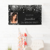 Birthday zwarte zilverfoto glitter monogram spandoek (Insitu)