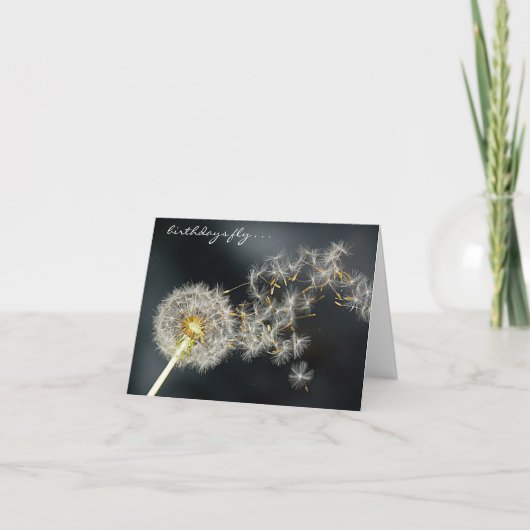 Birthdays Fly Dandelion Birthday Card Kaart (Voorkant)