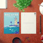 Biscayne National Park Boca Chita Key Vintage Briefkaart<br><div class="desc">Het ontwerp van de vector van Biscayne vectorkunstwerk. Het park omvat koraalriffen,  eilanden en kustmangrovebossen in het noorden van Florida Keys. De onderzeese zeemeerderangstrook leidt tot duikplaatsen,  waarvan de meeste schipbreuken.</div>