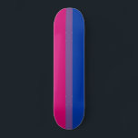 Bisexual Pride Flag Persoonlijk Skateboard<br><div class="desc">De vlag van de biseksuele pride werd in 1998 ontworpen om de biseksuele gemeenschap een eigen symbool te geven dat vergelijkbaar is met de Gay Pride vlag van de grotere LGBT-gemeenschap en om de zichtbaarheid van biseksuelen te vergroten, zowel onder de samenleving als geheel als binnen de LGBT-gemeenschap. De dieproze...</div>
