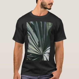 Bismarckia nobilis t-shirt