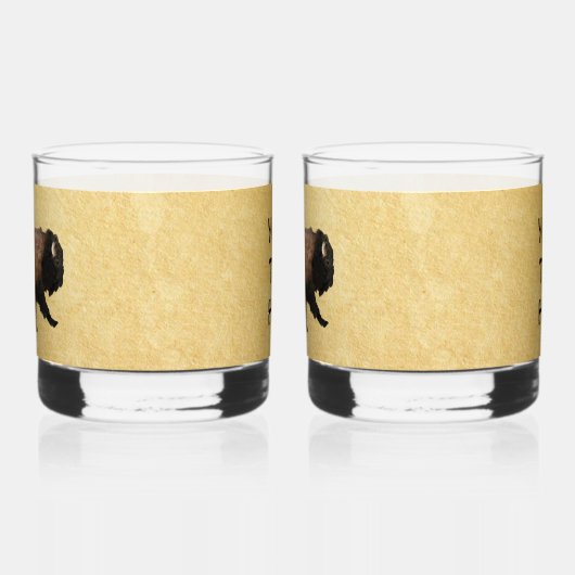 Bison gatsen op oud papier whisky glas (Links)