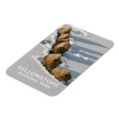 Bison Line die door diepe sneeuw loopt, geelsteen Magneet (Linkerzijde)