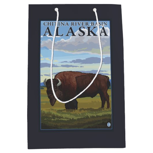 Bison Scene - Chitina River Basin, Alaska Medium Cadeauzakje (Voorkant)