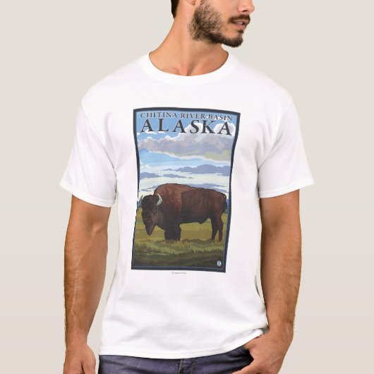 Bison Scene - Chitina River Basin, Alaska T-shirt (Voorkant)