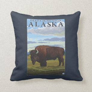 Bison Scene - Delta Junction, Alaska Kussen