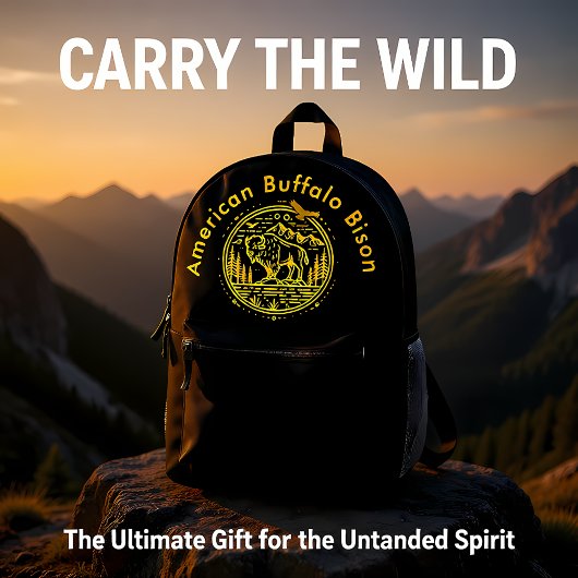 Bison staat majestueus in een natuurlijk landschap bedrukte rugzak