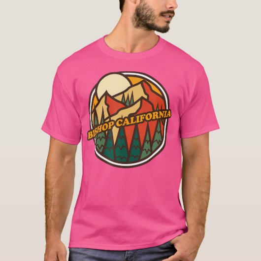  bisschop California Mountain Hiking Souvenir T-shirt (Voorkant)