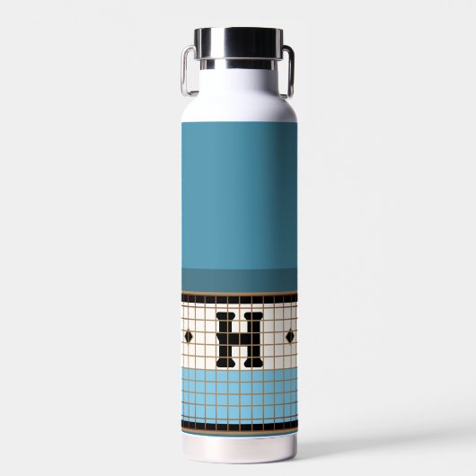 Bistro Tegel Dusty Blauw en Goud Monogram Waterfles (Voorkant)