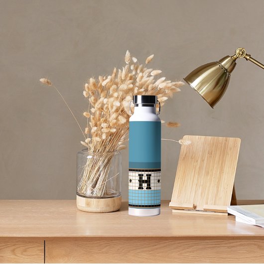  Bistro Tegel Dusty Blauw en Goud Monogram Waterfles