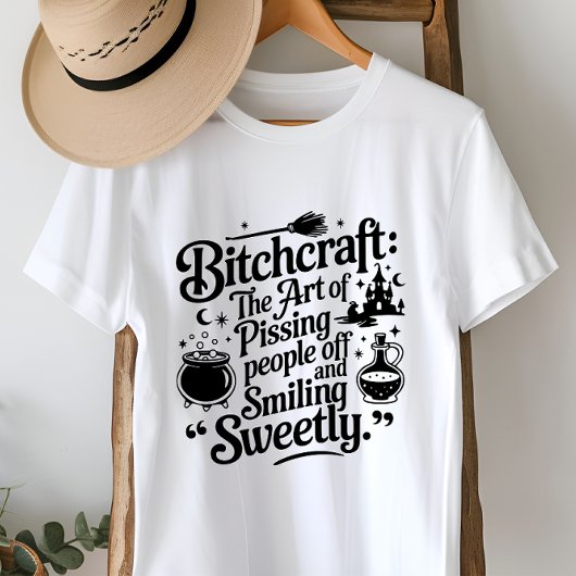 Bitchcraft: de kunst van het pissen van mensen Tri-Blend shirt