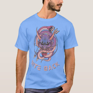 Bite Back Oni Japans demon die een slang bijt T-shirt