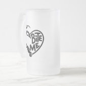 Bite me Fish Hooks Matglas Bierpul (Voorkant links)