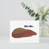 Bite me Funny Steak Beef Pun Joke Briefkaart (Staand voorkant)