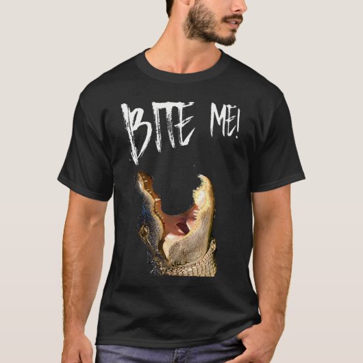 Bite Me Gedrukte Alligator T-shirt (Voorkant)