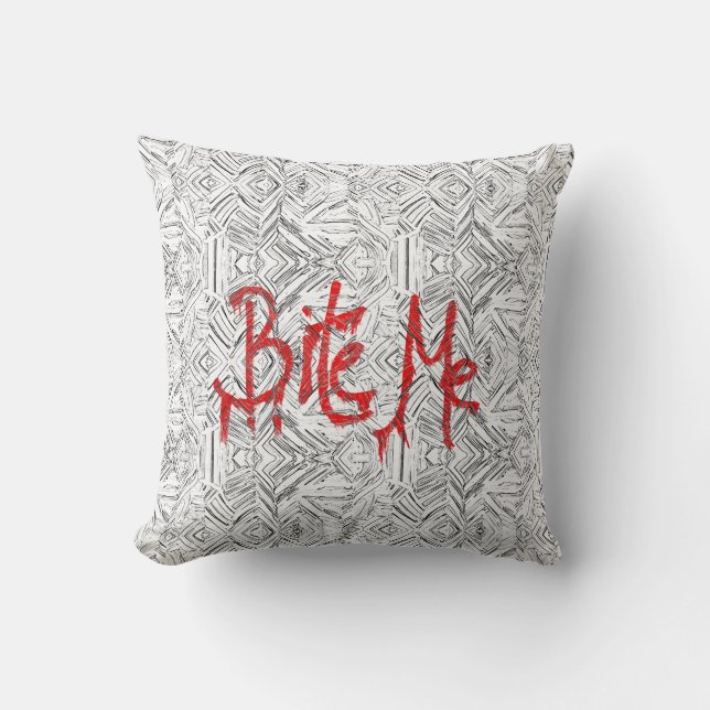 Bite me kussen (Voorkant)