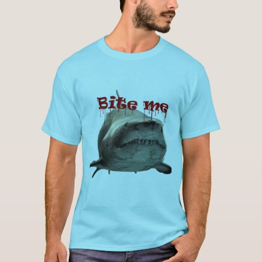 Bite me! Laat de haai ze vertellen. T-shirt (Voorkant)