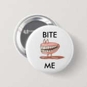Bite me pin ronde button 5,7 cm (Voorkant /achterkant)