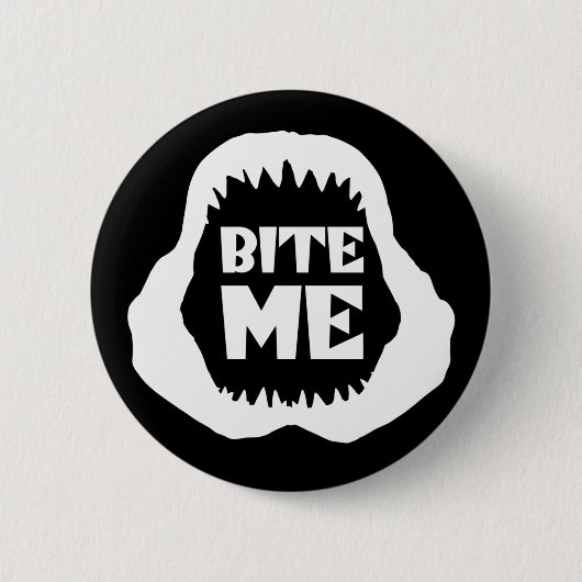 Bite me Quote - Shark Jaws Ronde Button 5,7 Cm (Voorkant)