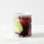 Bitten Red Apple Koffiemok (Center)
