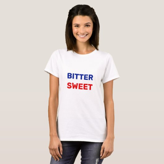 Bitterzoet in Blauw en Rode Tekst T-shirt (Voorkant volledig)