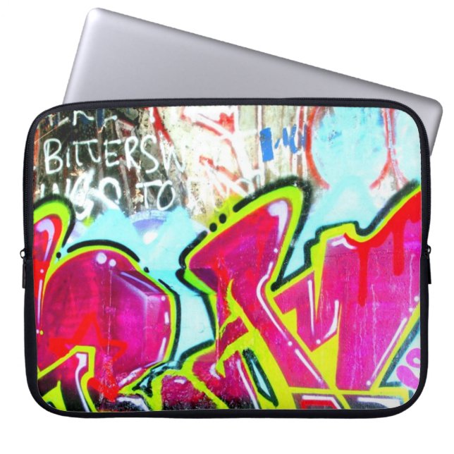 Bitterzoete graffiti laptop sleeve (Voorkant)