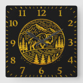 Bizon bij zonsondergang in berglandschap vierkante klok (Voorkant)