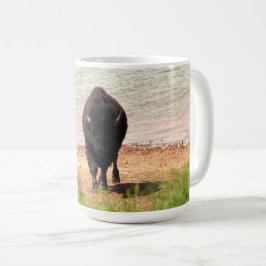 Bizons bij het water koffiemok