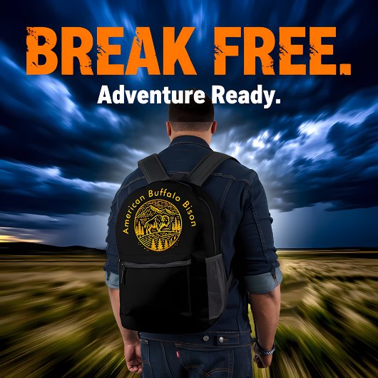 Bizons bij zonsondergang in berglandschap bedrukte rugzak