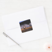 Bizons grazen in het Upper Geyser Basin Vierkante Sticker (Envelop)