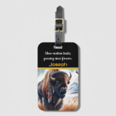 Bizons grazend in bergvallei bagagelabel (Voorkant (verticaal))