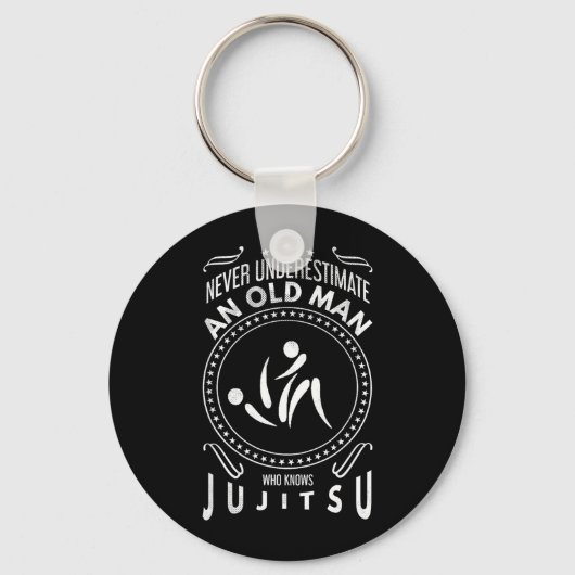 BJJ MMA Onderschat een Oude Man Jiu Jitsu Sleutelhanger (Voorkant)