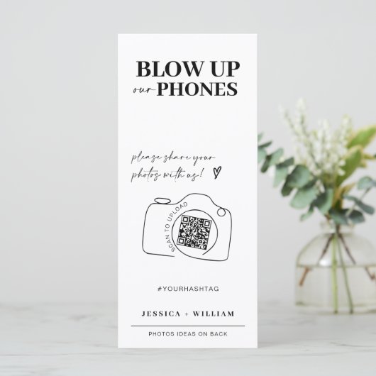 Blaas telefoons op Ik spion bruiloft spel kaart (Staand voorkant)