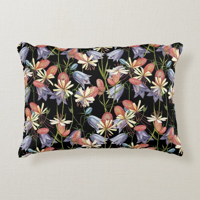 Blaascampion Bells: Waterverf Bloemen Accent Kussen (Voorkant)