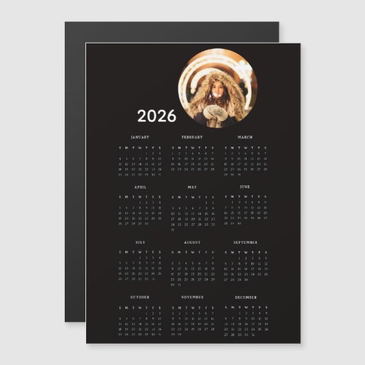 Black 2026 Calendar Round Photo Magnet Card (Voorkant / Achterkant)