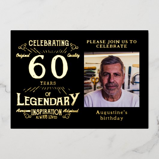 Black 60th Birthday  Gold Folie Uitnodiging (Voorkant)
