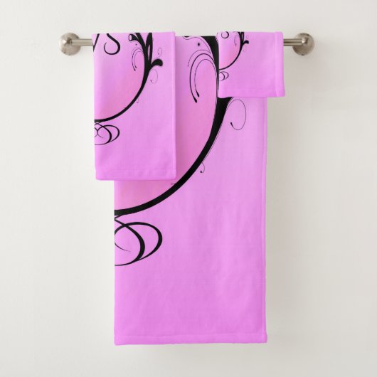 Black Accent op roze monogram Bad Handdoek (Insitu)