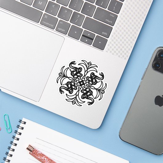 Black and Blue Snake Mandala Sticker (Laptop met iPhone)