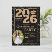 Black and Gold 2026 Photo Graduation Invitation Kaart (Staand voorkant)