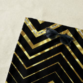 Black and Gold Glitter Chevron Strandlaken (In situ)