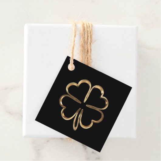 Black and Gold Lucky Four Leaf Clover Bedankjes Labels (In situ)