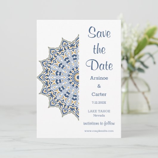 Black and Gold Mandala Wedding Save the Date (Staand voorkant)