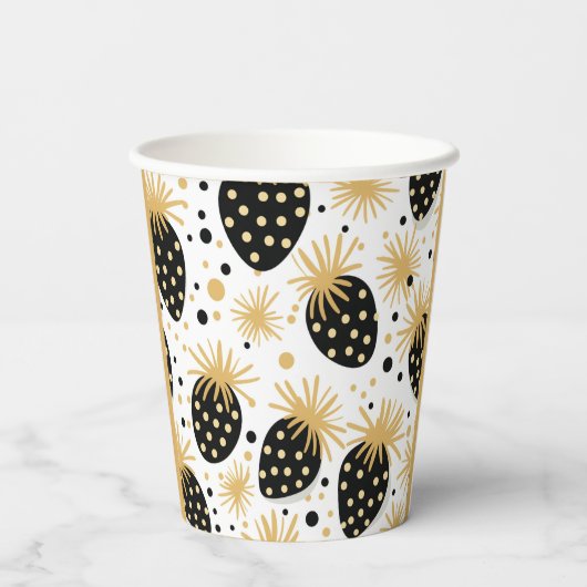 Black and Gold Strawberry Pattern Papieren Bekers (Achterkant)