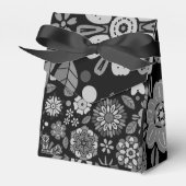 Black And Gray Retro Floral Art Seamless Pattern Bedankdoosjes (Voorkant Zijde)