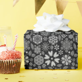 Black And Gray Retro Floral Art Seamless Pattern Cadeaupapier