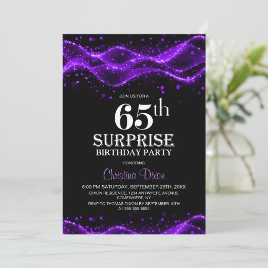 Black and Purple Surprise 65th Birthday Party Kaart (Staand voorkant)